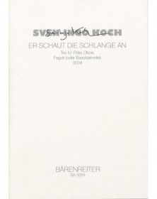 Er schaut die Schlange an